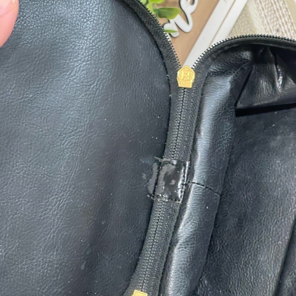 Fendi bags makeup case great vintage - Picture 9 of 11